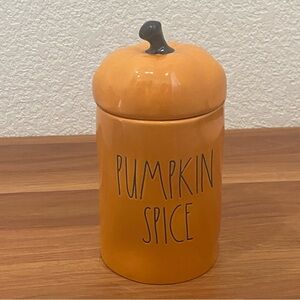 RAE DUNN Pumpkin Spice Allspice Scented Candle Halloween Ceramic Candle